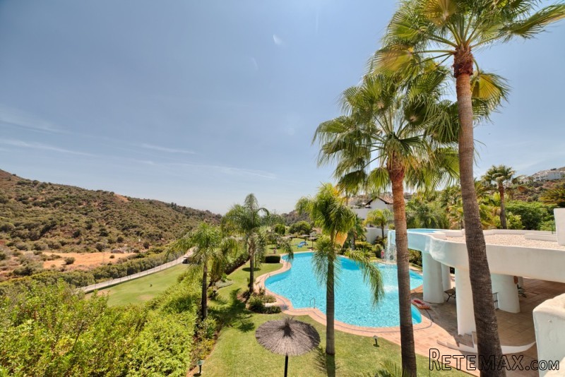 3 bedroom property near Andalucia Back..