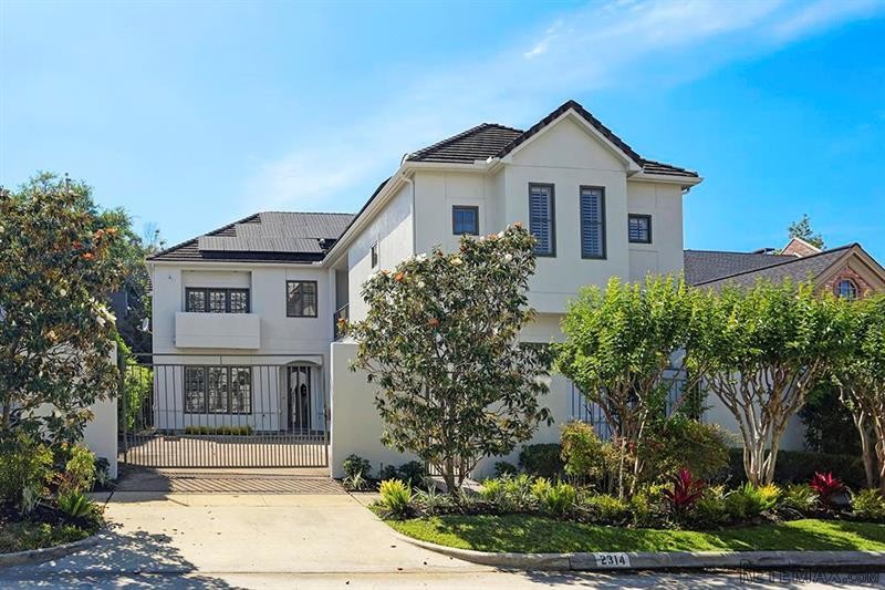 3 bedroom House For Sale: 2314 Persa..