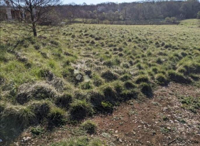 PRAVILNO ZEMLJIŠTE U CENTRU GRADA, 1652 m2 - 3