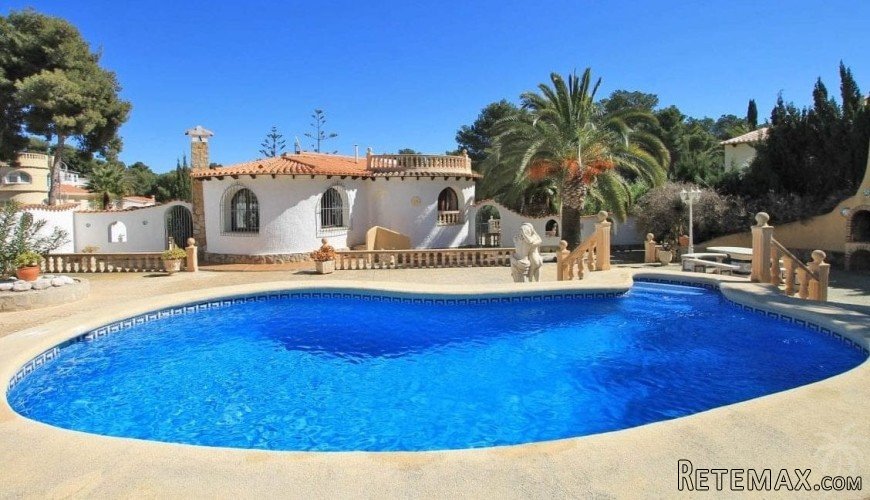 Charming Villa for sale in Javea, Balcon Al Mar that sits..