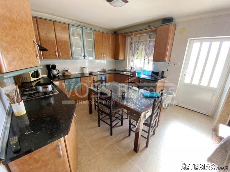 NEW LISTING TO VOSS HOMES - A 4 bed, 1 bath Countryside.. - 6