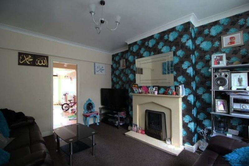 3 bedroom, Semi-detached House house.. - 2
