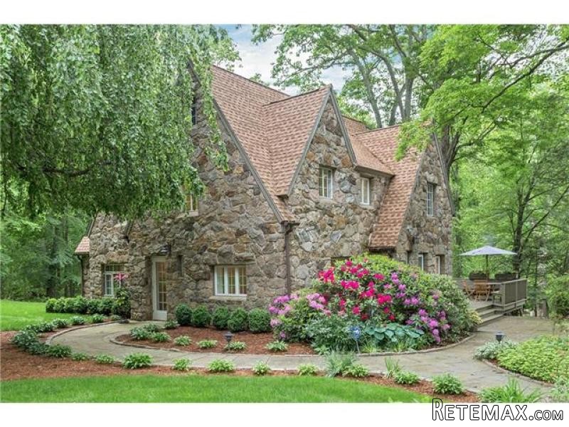 4 bedroom House For Sale: 212 NEW.. - 2