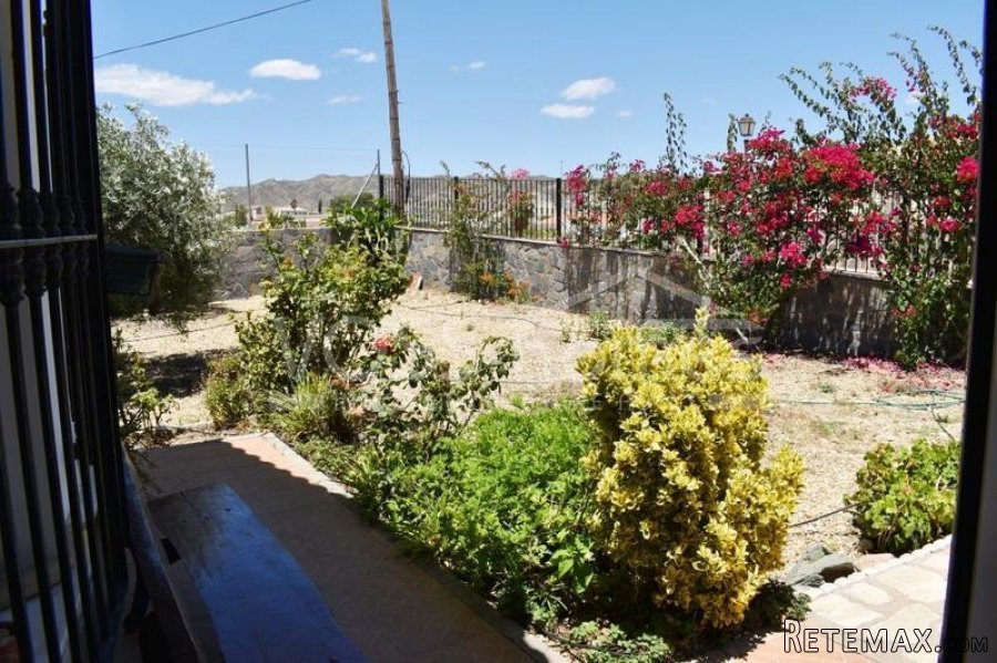 An absolute bargain, 3 bed, 2 bath, villa with H&C aircon.. - 13