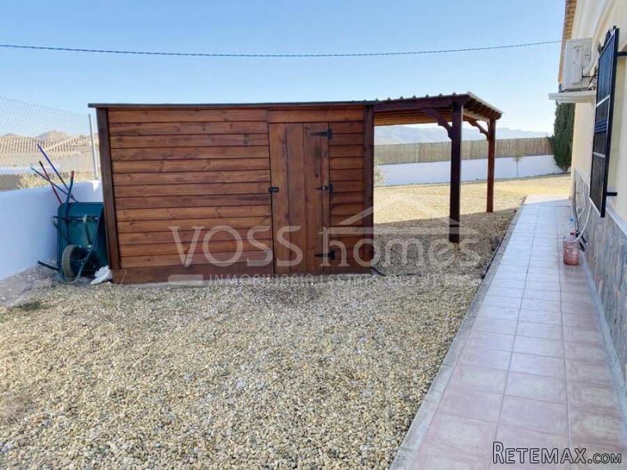 NEW & EXCLUSIVE LISTING TO VOSS HOMES - A recently.. - 14