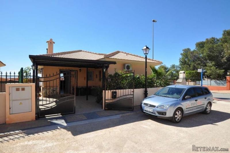 Corner Urbanisation Villa (Ref. PV13117) - 2