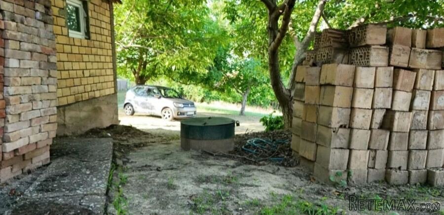 Plac Krcedin,put Janda 7700m2+materijal za izgradnju - 7