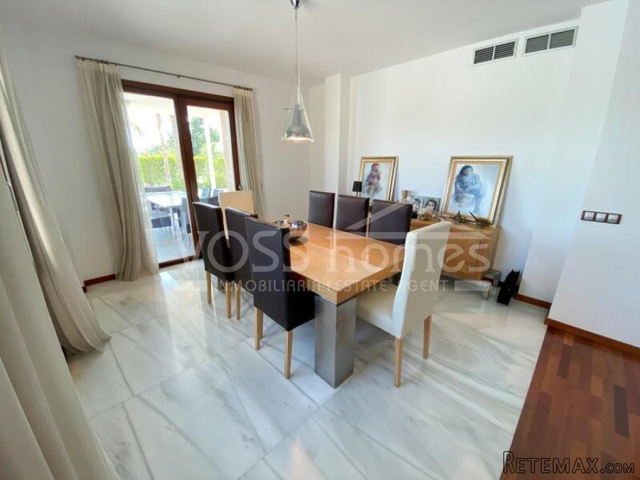 NEW LISTING TO VOSS HOMES - A Luxurious three storey 5 bed.. - 10