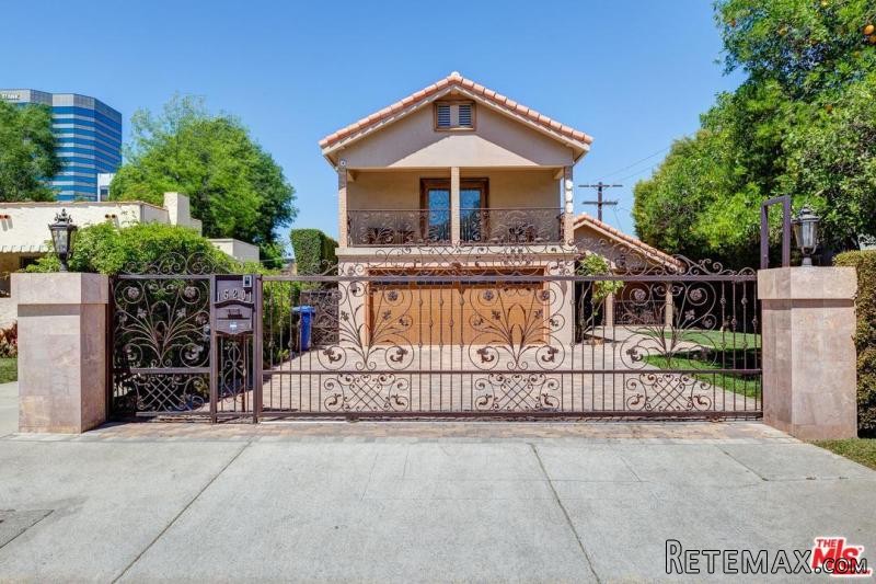 15201 Greenleaf St | Sherman Oaks..