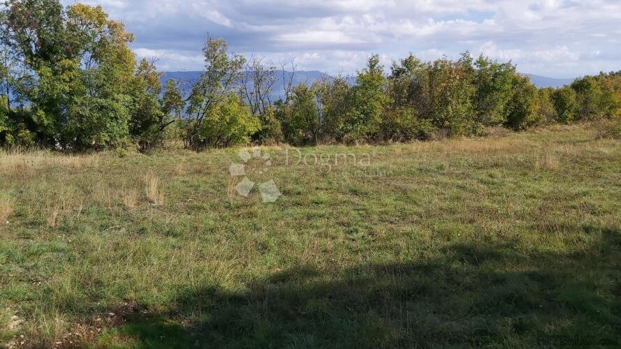 Atraktivno zemljište s pogledom na more - 2
