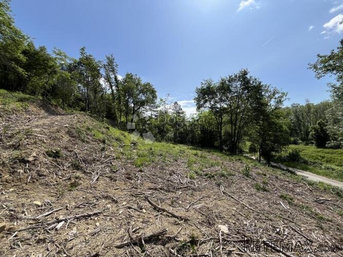 MOTOVUN OKOLICA, ZEMLJIŠTE ZA KAMP (T3) - 2
