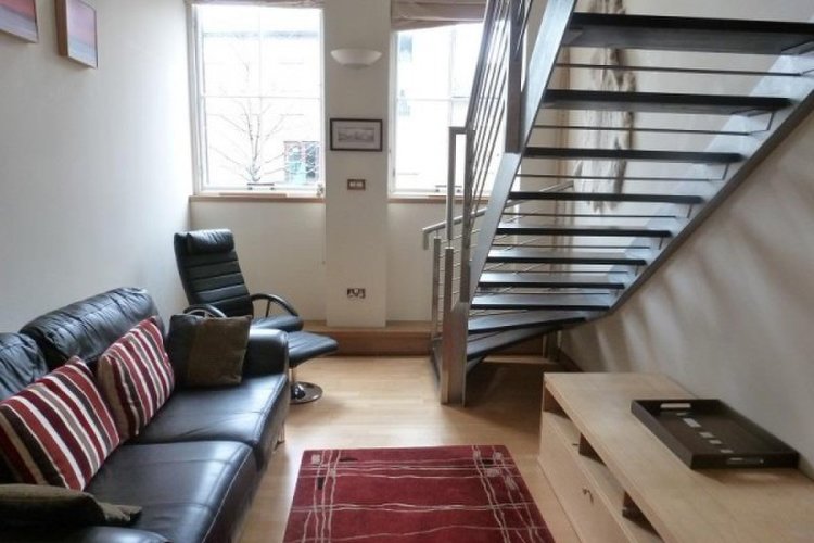 Search for the best deals on flats to re - 2