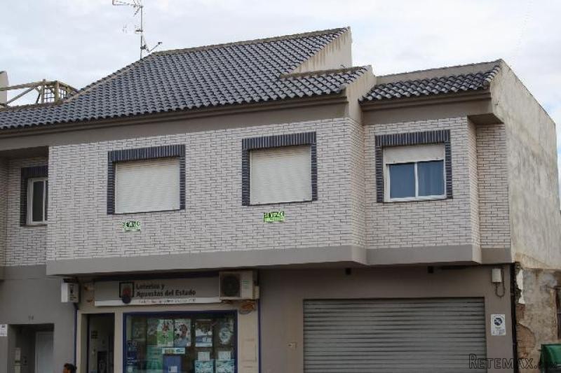 Avenida Filipina, El Algar