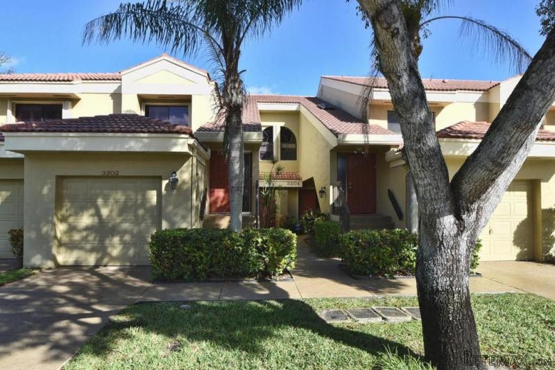 3202 Black Oak Ct #3202, Boynton Beach..