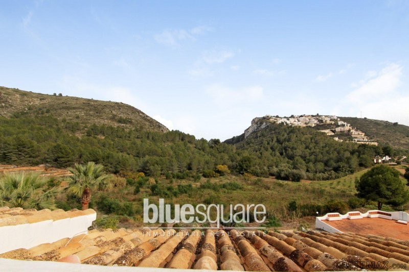 5 Bedroom Villa El Portet with stunning..