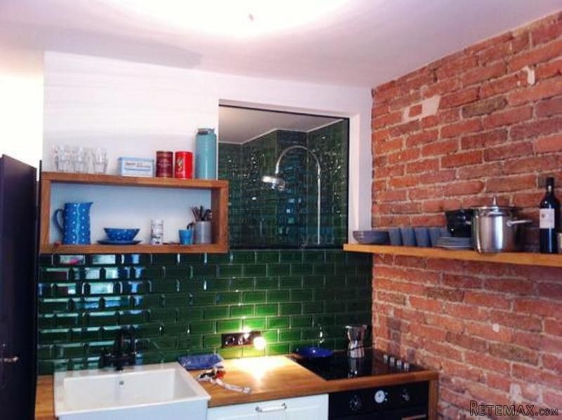 Gartnerplatz: rnoviertes..