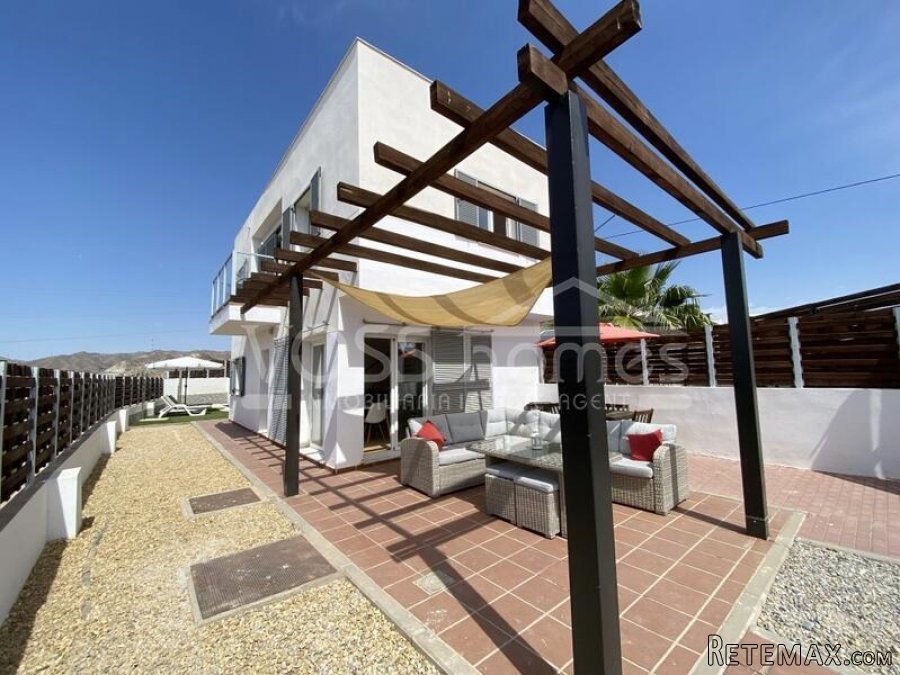 NEW & EXCLUSIVE TO VOSS HOMES - A very spacious, modern..
