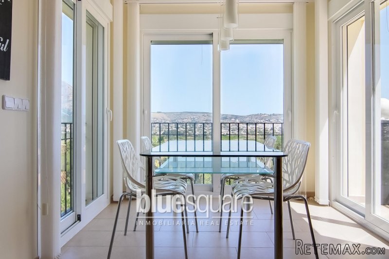Exclusive Stunning 4 bedroom villa with.. - 2