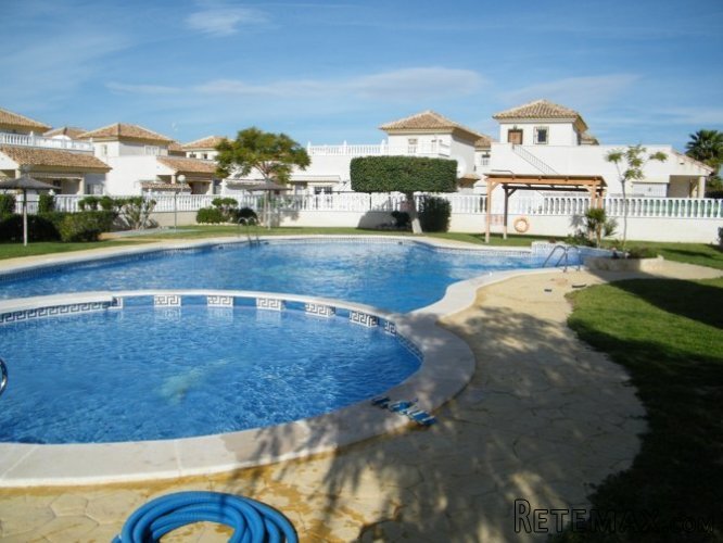 This is a well appointed 3 bedroom 2 bathroom detached.. - 2
