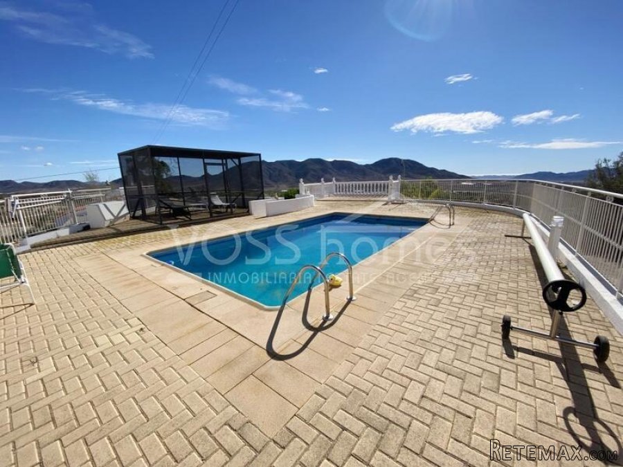 NEW & EXCLUSIVE LISTING TO VOSS HOMES - A full of.. - 3