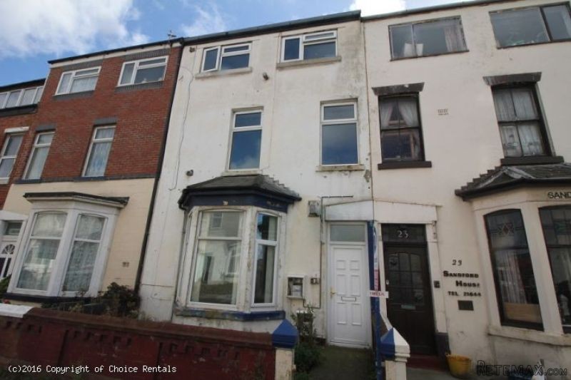 Flat 1, 25 Charles St, Blackpool