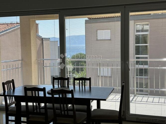 Penthouse Klenovica 96m2 pogled more