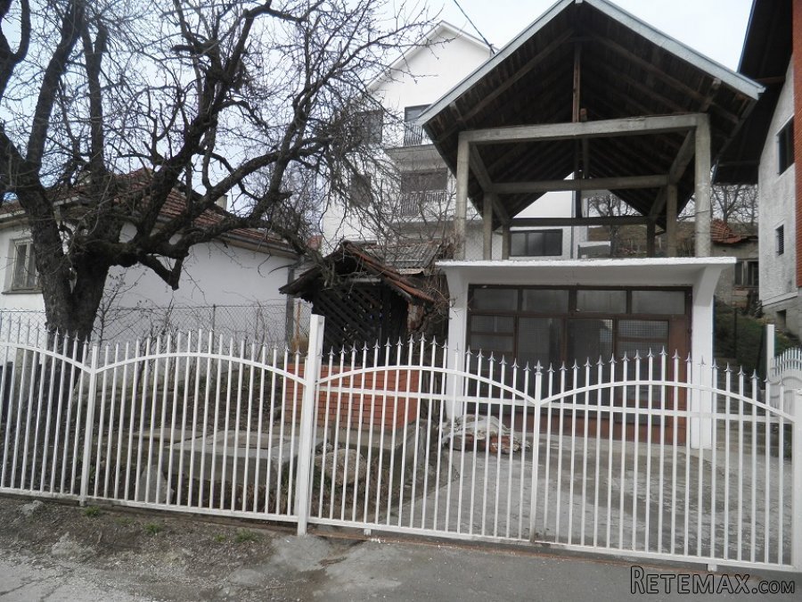 Prodajem kucu u Kraljevu - 8