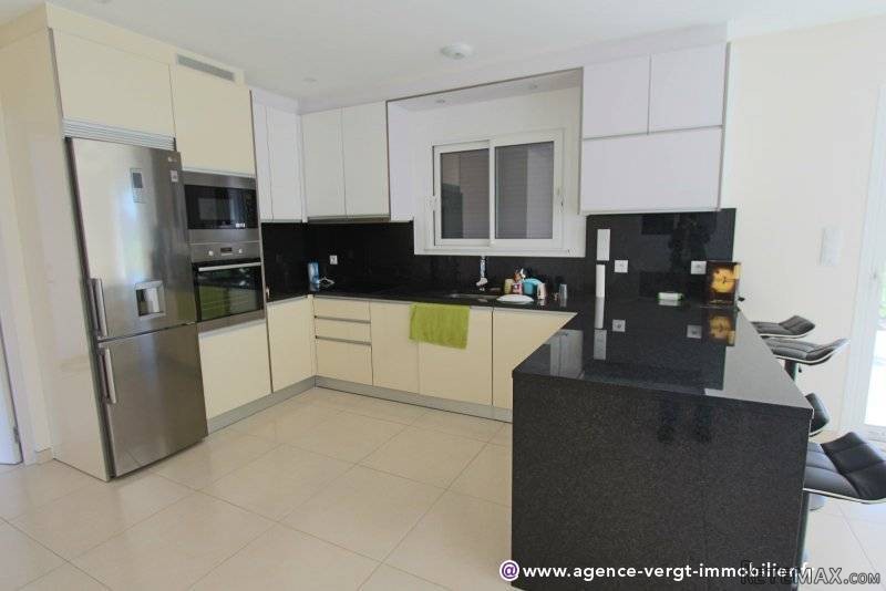 Ref 29350 : Renovation Exceptionnelle!! - 2
