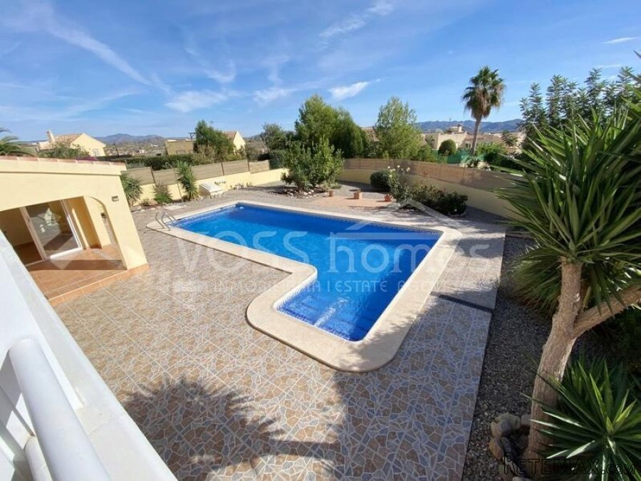 NEW & EXCLUSIVE TO VOSS HOMES - A beautifully presented and.. - 3