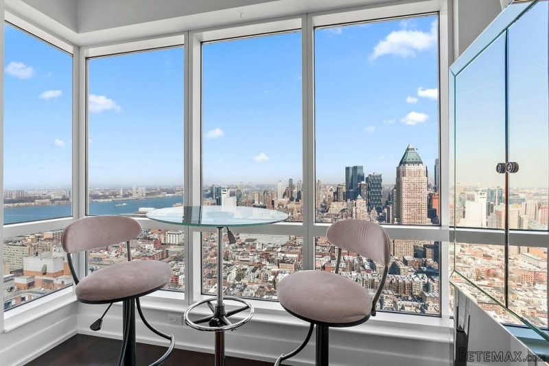 2 Bedrooms - Condo - New York State -.. - 2