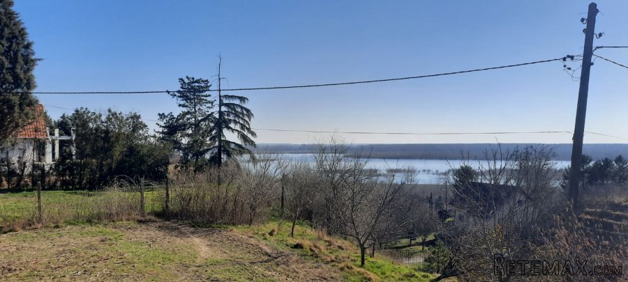 Plac sa pogledom na Dunav-Belegis - 7