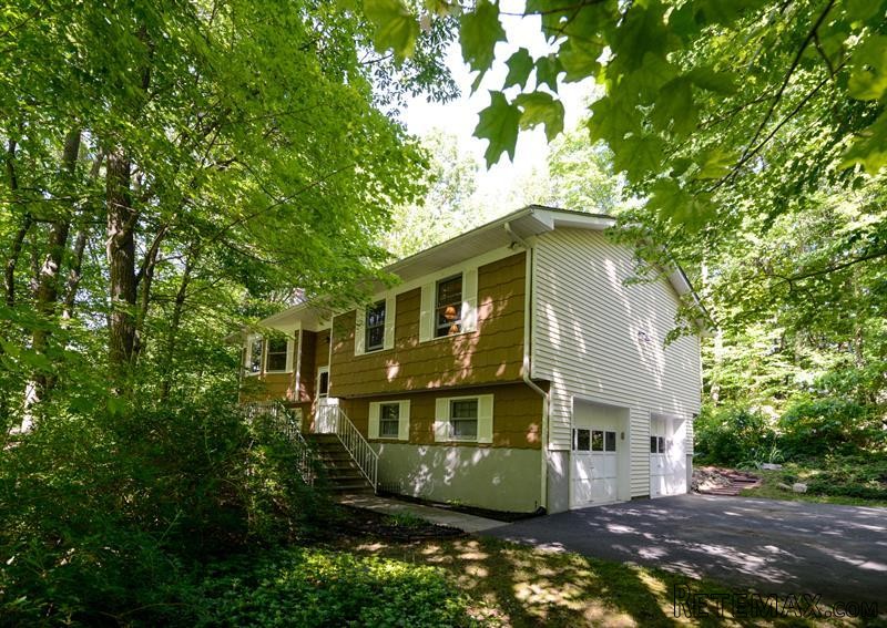 3 bedroom House For Sale: 10 Michael..