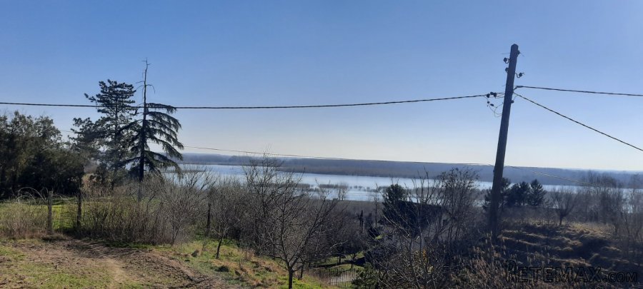 Plac sa pogledom na Dunav-Belegis - 8