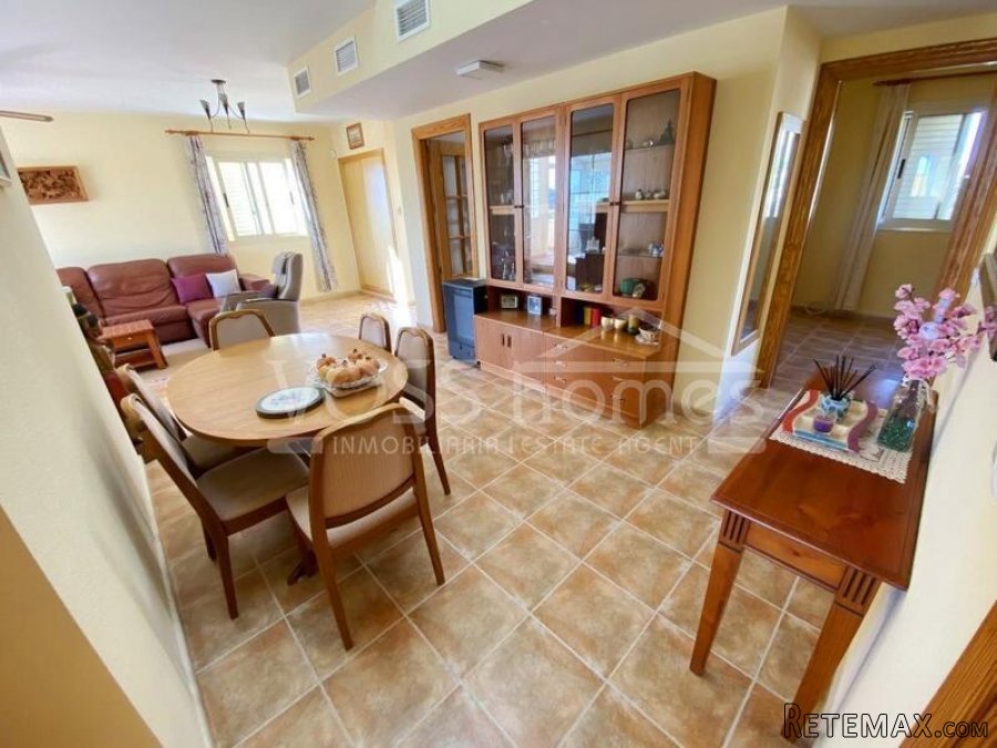 NEW & EXCLUSIVE TO VOSS HOMES - A beautifully presented and.. - 10