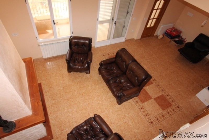 Excellent Value Large Village House La.. - 2