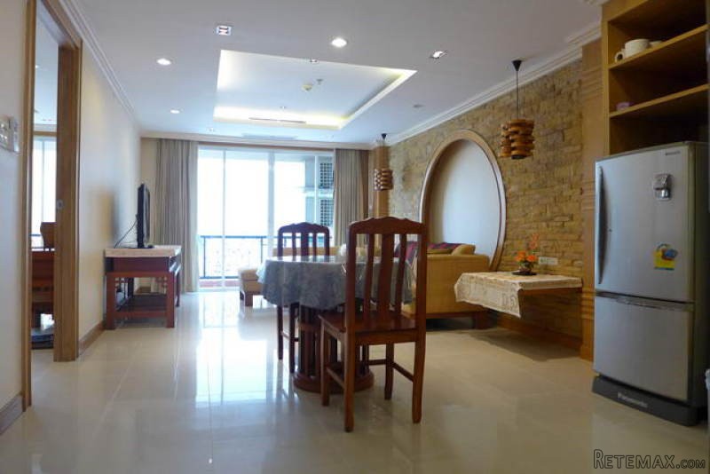 Central Pattaya, Nova Atrium Condo for..