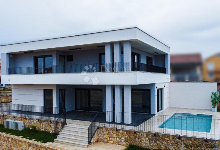 EKSKLUZIVNA VILLA S BAZENOM - 3