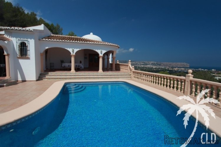 Villa with open sea views in Javea, Costa Blanca. Large..
