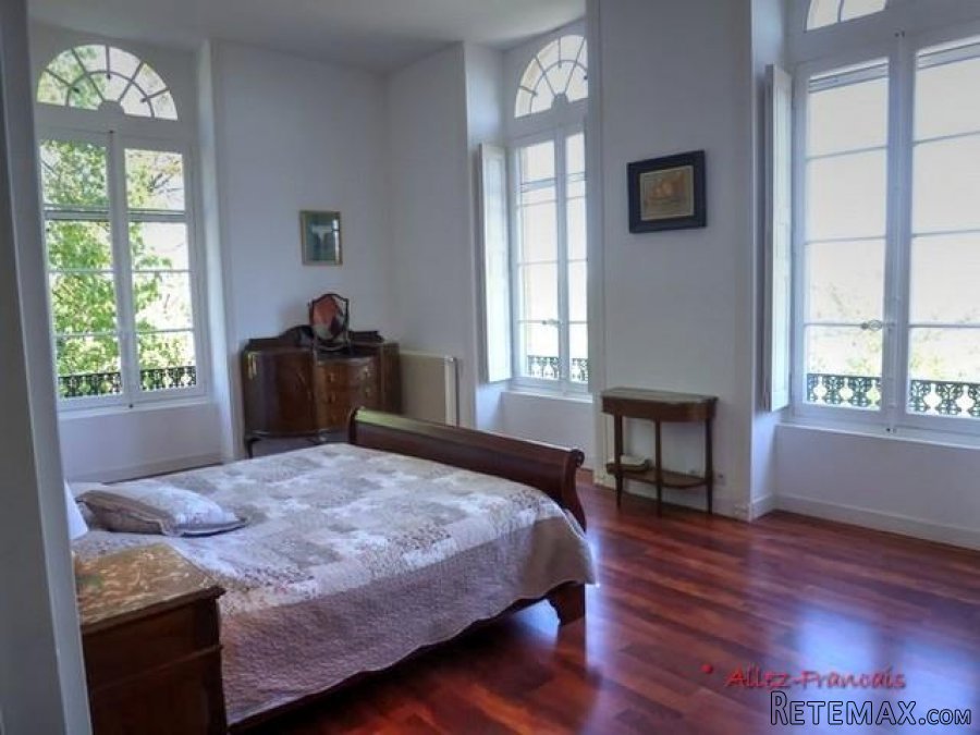 Near Martel (46) - Impressive 3 bedroom ground floor apartment.. - 7