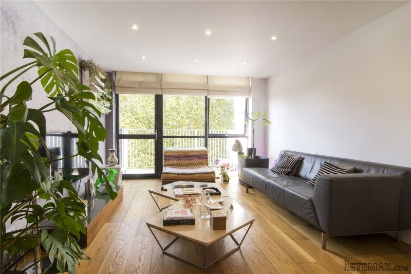 3 Bedroom Penthouse, Leasehold