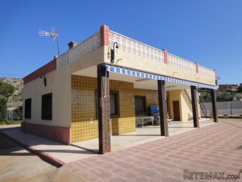 6 bedroom large villa with pool Elche..