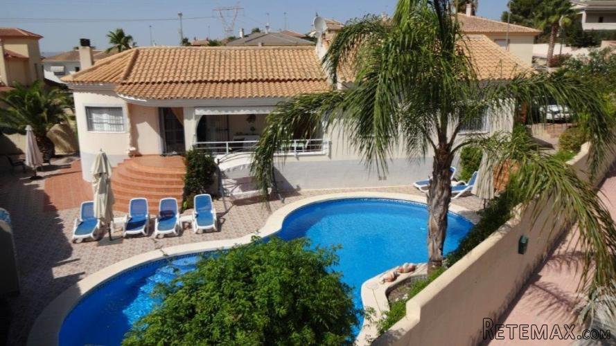 Detached villa with a private swimming pool, several..
