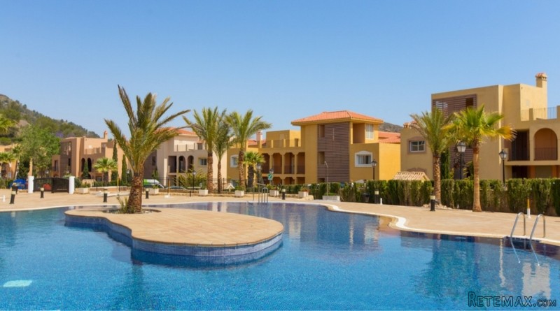 Three Bedroom Apartment 528, Las Lomas..