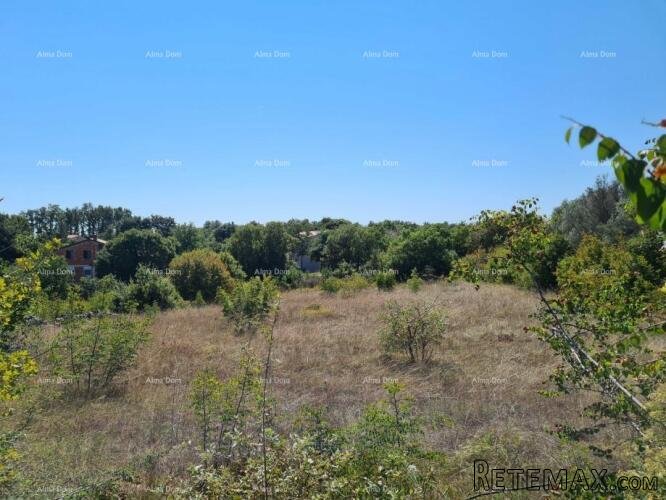 Prodaja građevinskog zemljišta površine 2330 m2, blizu Pe.. - 2