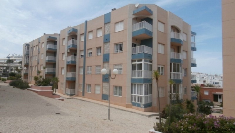 Resale · Apartment · Spain · Costa Bl..