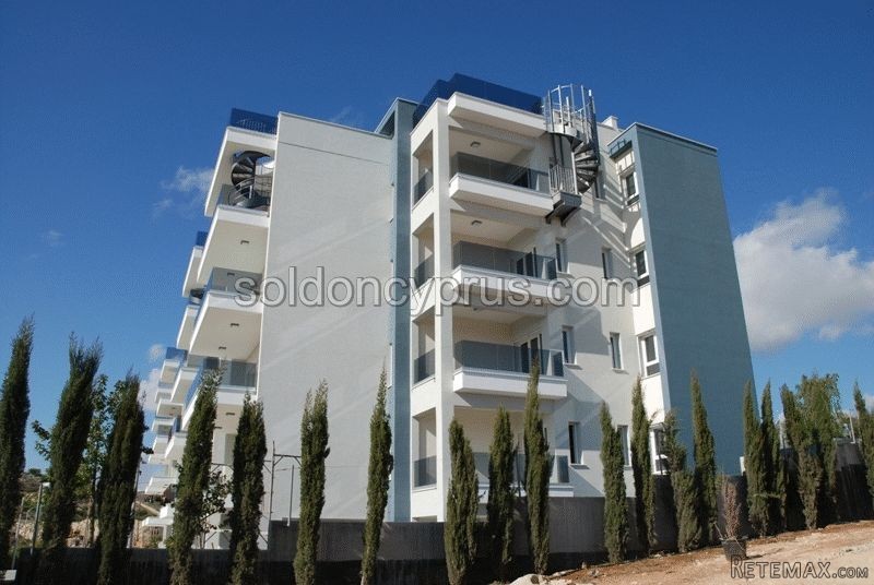 2 Bedrooms - Apartment - Limassol - For..
