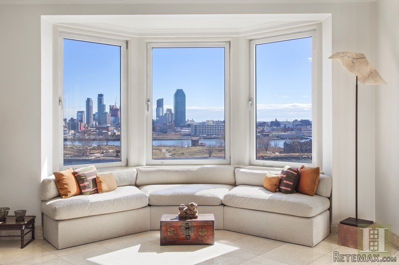 3 bedroom Apartment For Sale: 435 EAST.. - 2