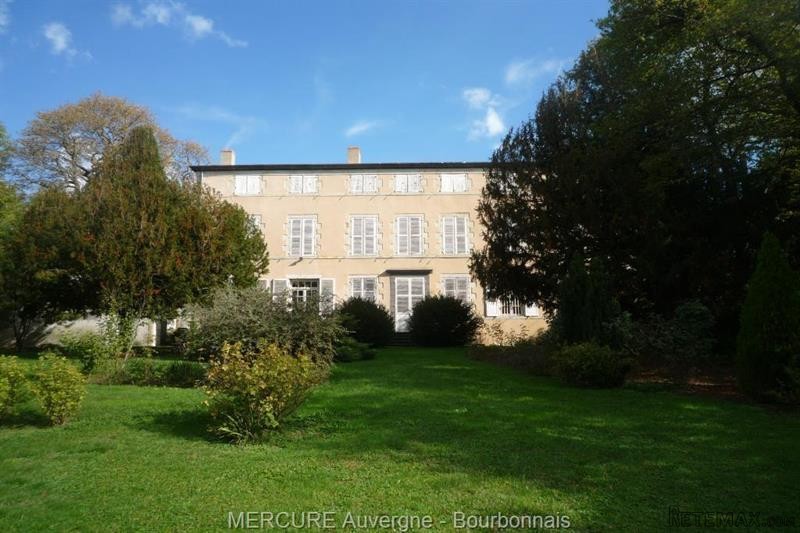 5 bedroom Character For Sale: 63160..