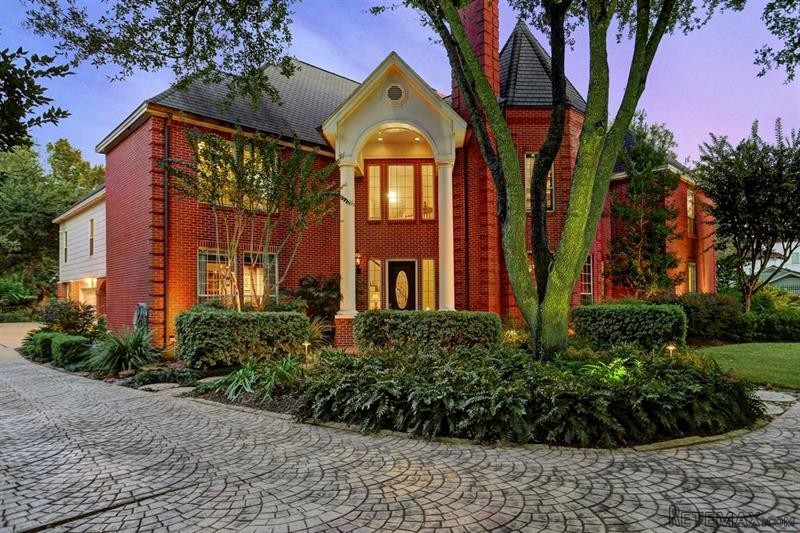 5 bedroom House For Sale: 5903.. - 2