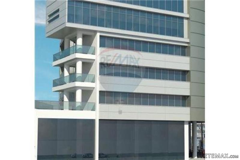 Commercial/Retail - For Rent -..